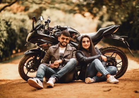 Prenup Motorcycle, Pre Wedding Bike Poses, Bike Pre Wedding Shoot, Pre Wedding Photoshoot Motorcycle, Prenup With Motorcycle, Couple Ride, Pre Wedding Photoshoot Bike, Bike Couples Photography, Army Couple Pictures