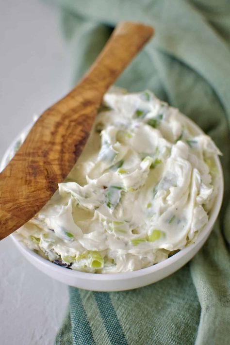 Scallion Cream Cheese - Roasted - KendellKreations Scallion Cream Cheese Recipe, Mexican Guacamole Recipe, Scallion Cream Cheese, Brown Sugar Peaches, Pumpkin Jam, Guacamole Recipe Easy, Cheese Alternatives, Cheddar Cheese Sauce, Remoulade Sauce