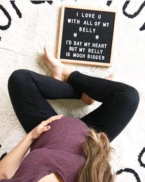 #stylishbump 📷 @cstan512 Prego Pics, Pregnant Announcement, Bump Pics, Pregnant Photos, Letterboard Quotes, 28 Weeks Pregnant, Pregnancy Timeline, Pregnancy Memes, Baby Guide