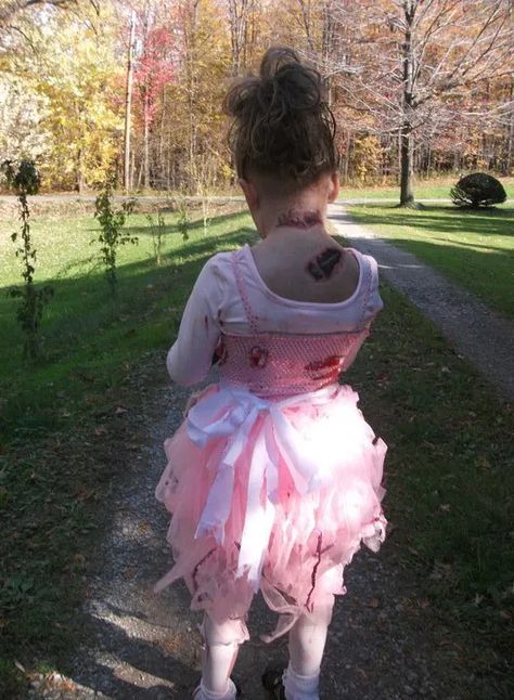 Easy Zombie Princess Costume Idea - HubPages Zombie Princess Costume, Zombie Dress, Zombie Princess, Creepy Zombie, Cute Zombie, Princess Halloween Costume, Dresses And Tights, Zombie Costume, Unique Halloween Costumes