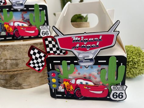 Cars Party Decorations, Cars Birthday Theme, Barbie Party Supplies, Movie Theme Birthday Party, Cars Party Favors, Box Cars, Valentine Party Favors, Car Themed Parties, Car Birthday Theme