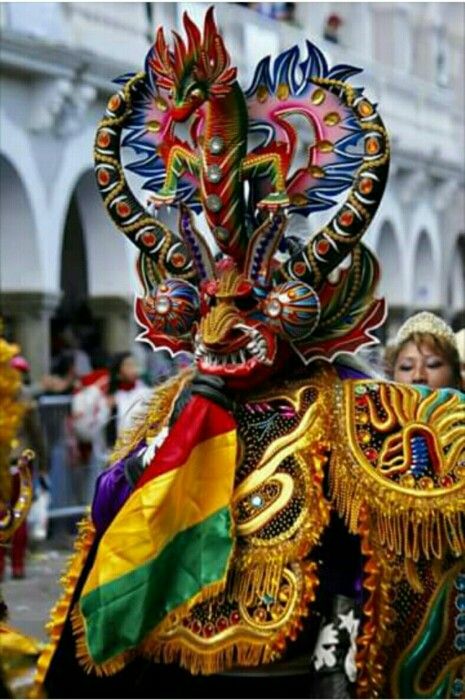 Careta de Diablo Bolivia Carnival Costumes, Space Opera, People Of The World, Native Art, Bolivia, Traditional Tattoo, Wonders Of The World, South America, Art Direction