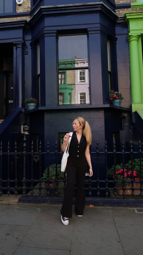 All Black Outfit in Notting Hill🖤 #outfit #blackvest #nottinghill #allstars #totebag Notting Hill, All Black, Ootd, Black