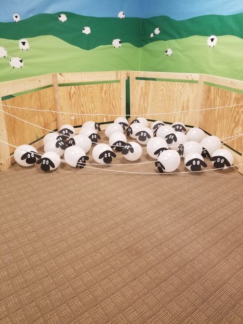 Barnyard Decorations Farm Theme, Farming Prek Activities, Farm Animal Dramatic Play Preschool, Farm Party Crafts, Farm Themed Birthday Party Activities, Farm Theme Book Fair, Farm Room Transformation, Farm Party Games For Kids, Sheep Classroom Theme