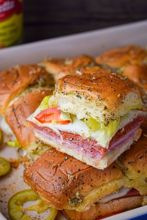 Hot Italian Sub Sliders - The Jam Jar Kitchen Baked Italian Sandwich, Oven Subs Sandwiches, Italian Bmt Sliders, Sliders And Soup, Home Made Subs Sandwiches, Italian Sliders Hawaiian Rolls Cold, Baked Italian Sub Sandwich, Easy Lunch Party Food, Sandwiches For Soup