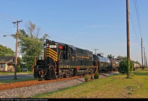 RailPictures.Net Photo: WW 811 Winchester & Western EMD GP9 at Vineland, New Jersey by Christopher Blaszczyk Vineland New Jersey, Diggerland New Jersey, Westfield New Jersey, East Rutherford New Jersey, Darlington Raceway, Jersey Girl, Diesel Locomotive, Winchester, New Jersey