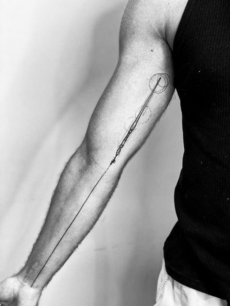 Tattoo Lines Geometric, Lines Tattoo Arm, Linework Tattoo Men, Fountain Pen Tattoo, Line Tattoos Men, Pen Tattoo Ideas, Straight Line Tattoo, Line Tattoo Arm, Vertical Tattoo