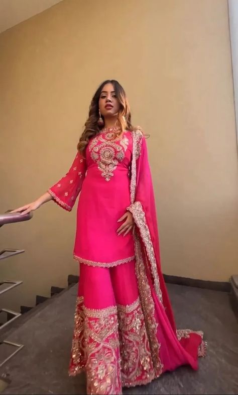 Sharara Suit Wedding, Women Suits Party, Plazzo Suit, Casual Wedding Party, Plazzo Suits, Lehnga Dress, Georgette Tops, Indian Dresses Traditional, Traditional Indian Outfits