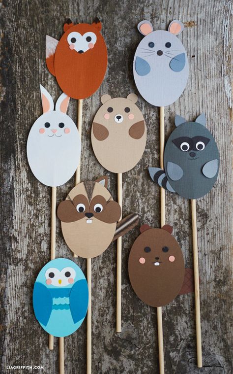 Animal Stick Puppets, Animal Paper Craft, Forest Animal Crafts, Paper Craft Ideas For Kids, Rose Flower Wall, Fun Summer Crafts, Diy Preschool, Puppets For Kids, Aktiviti Kanak-kanak