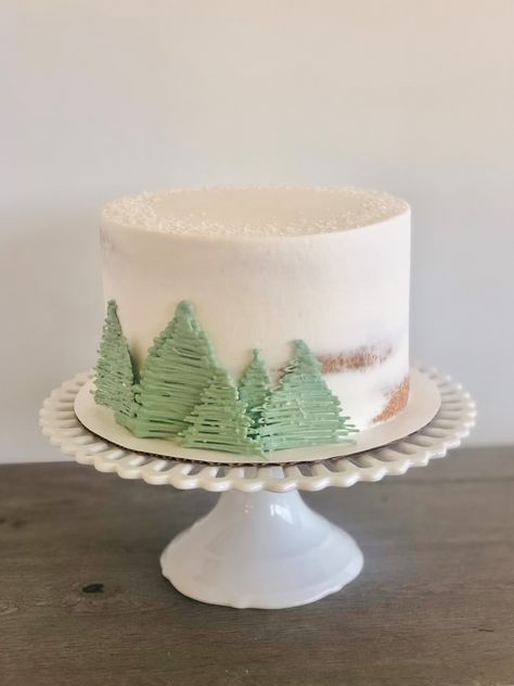 Naked Winter Cake, Winter Theme Smash Cake, Winter 1st Birthday Cake, First Birthday Cake Winter, Smash Cake Winter Onederland, Christmas 1st Birthday Cake, Oh What Fun It Is To Be One Cake, First Birthday Party Winter, Winter Theme Cake Smash