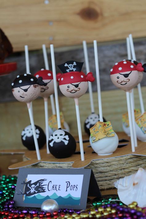 Pirate Themed Food, Pirate Cake Pops, Army Birthday Cakes, Pirate Birthday Cake, Pirate Party Decorations, Mermaid Pirate Party, Pirate Themed Birthday Party, Pirate Themed Birthday, Birthday Party Desserts