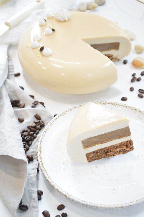 Mini Entremet, Coffee Mousse Cake, Coffee Entremet, Entremet Dessert, Chocolate Mousse Entremet, Chocolate Entremet, Entremet Cake, Entremet Recipe, Coffee Mousse