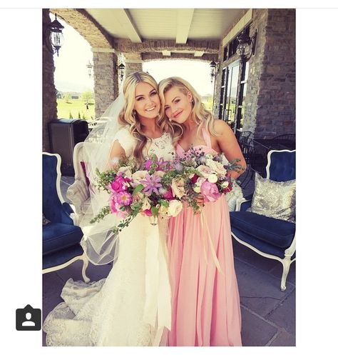 Witney Carson and Lindsay Arnold Wedding Lindsay Arnold Wedding, Dancing With The Stars Pros, Rebecca Zamolo, Lindsay Arnold, Witney Carson, Professional Dancers, Dancing With The Stars, Couples Photoshoot