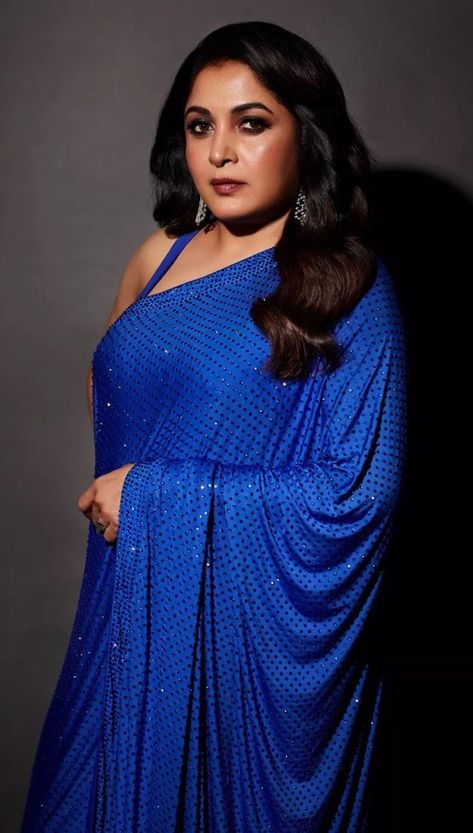 Ramya Krishna, Ramya Krishnan, Saree Wearing Styles, Glamour Photo, Ageless Beauty, Beautiful Women Over 40, Indian Actress Hot Pics, Indian Beauty Saree, Desi Beauty