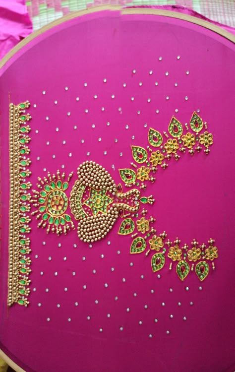 Simple Aari Design, Magam Work Designs, Pink Blouse Designs, Work Blouse Designs, Peacock Embroidery Designs, Mirror Work Blouse Design, Aari Design, Maggam Work Blouse, Maggam Work Designs