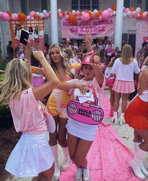 Bid Day Name Signs, Girls Just Wanna Go Bid Day, Y2k Bid Day, Bid Day Themes Sorority, Sorority Rush Week Outfits, Sorority Rush Week, Sorority Recruitment Themes, Rush Week Outfits, Rush Themes