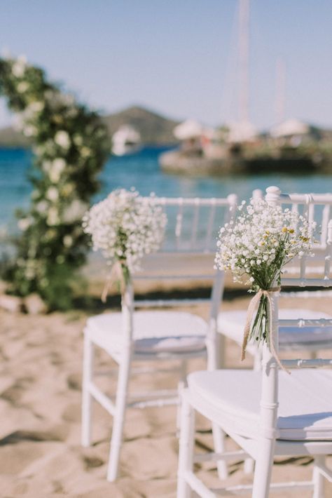 Wedding Arch Gypsophila, Greek Beach Wedding, Greek Wedding Flowers, Beach Wedding Chairs, Circle Floral Arch, Greek Wedding Decor, Greek Themed Wedding, Island Wedding Decor, Beach Wedding Florals