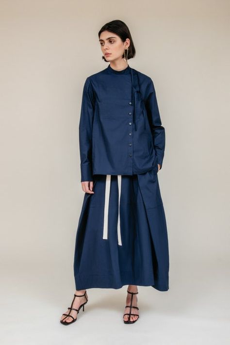 Eudon Choi Pre-Fall 2021 Collection | Vogue Eudon Choi, Ethno Style, Pre Fall Collection, Be Cool, Vogue Paris, Pre Fall, Look Fashion, Modest Fashion, Chambray