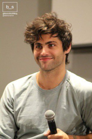 Matt Daddario, Harry Shum, Shadowhunters Cast, Wonder Boys, Hottest Male Celebrities, Hey Handsome, Matthew Daddario, Alec Lightwood, City Of Bones