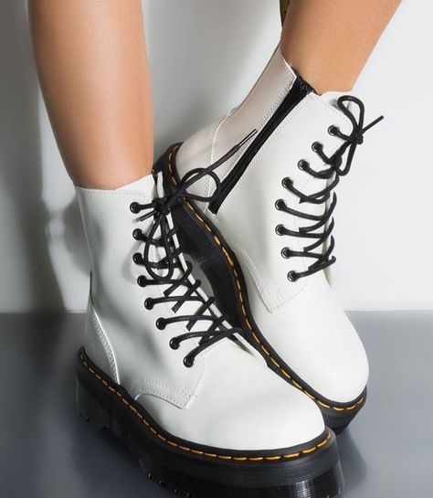 Doc Martens Jadon Outfit, Jadon Outfit, Doc Martens Jadon, Red Doc Martens, White Doc Martens, Doc Martens Style, Dr Martens Jadon, Doc Martens Outfit, Doc Martens Boots