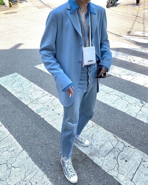 Instagram photo by trendywubi • May 27, 2019 at 1:07 AM Blue Semi Formal Outfit, Semi Formal Men Outfit, Semi Formal Men, Mens Fashion Ideas, Highsnobiety Fashion, Formal Men, Formal Men Outfit, Aesthetic Outfits Men, Streetwear Fits