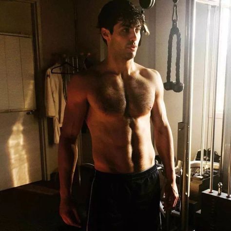 Why we’ll always love Matthew Daddario in ‘Shadowhunters’ Matthew Daddario Shirtless, Harry Shum Jr, Shadowhunters Tv Show, Shadowhunters Malec, Matthew Daddario, Alec Lightwood, City Of Bones, The Perfect Guy, Cassandra Clare