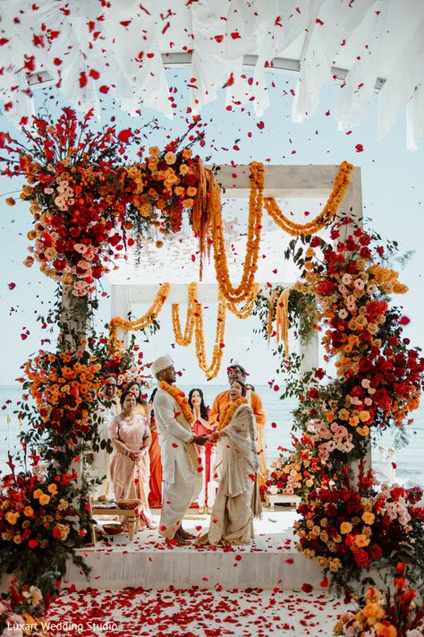 Konkani Wedding, Editorial Look, Indian Ceremony, Indian Wedding Flowers, Indian Destination Wedding, Hindu Ceremony, Riviera Maya Weddings, Indian Wedding Video, Ceiling Art