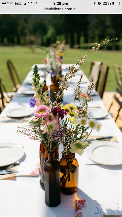 Wild Flower Wedding Centerpiece, Simple Table Decorations, Wildflower Centerpieces, Wildflower Wedding Theme, Cozy Fall Bedroom, Fall Bedroom Decor, Reception Table Decorations, Fall Bedroom, Wedding Table Decorations