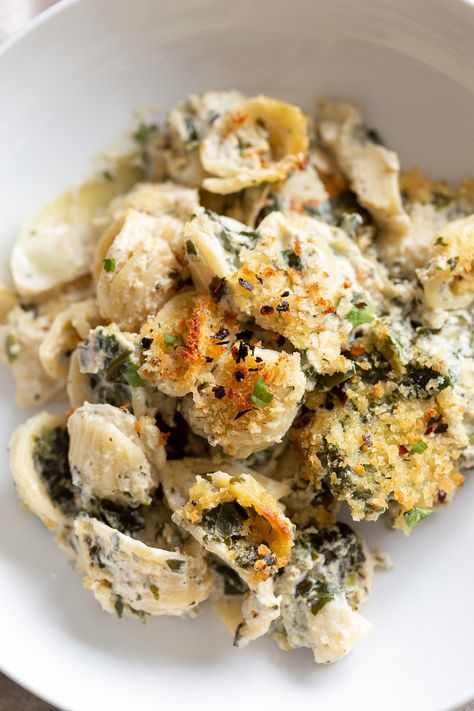 Spinach Artichoke Pasta Bake, Artichoke Pasta Bake, Spinach And Artichoke Pasta, Vegan Pasta Bake, Spinach Artichoke Pasta, Pasta Bake Recipe, Creamy Vegan Pasta, Vegan Spinach, Dairy Free Pasta