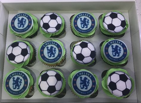 Club Birthday Party, Club Birthday, Chelsea Football Club, Crumb Cake, Chelsea Football, Gift For Boyfriend, 8th Birthday, Soccer Ball, Football Club