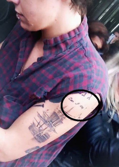 Can I stay? Harry Styles. Tattoo. Harry Styles Themed Tattoos, Harry Styles Tattoos Ideas, Stay Tattoo, Harry Styles Outfit Ideas, Dunkirk Movie, Harry Styles Dunkirk, Harry Styles Photoshoot, Harry Styles Face, H Tattoo