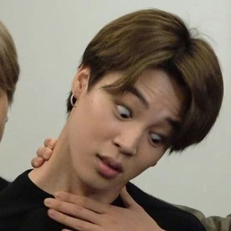 Jimin Funny Face, Jimin Funny, Funny Face, Meme Faces, Wattpad, Bts, Memes, Funny, Twitter