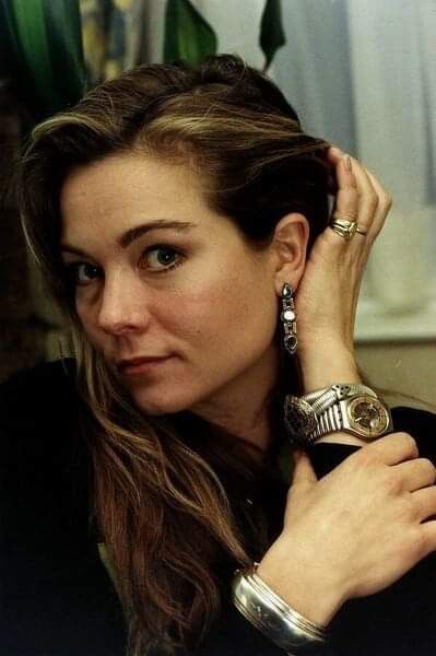 Theresa Russell, American Actress, Photographic Prints, Photo Gifts, Jigsaw Puzzles, Photo Frame, Metal Prints, Fine Art Prints, Dreadlocks