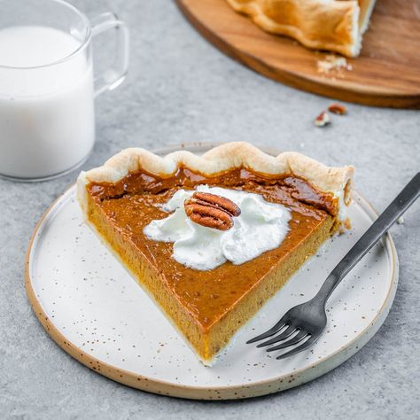 Pumpkin Pie Without Evaporated Milk, Healthy Pumpkin Pie Recipe, Healthy Pumpkin Dessert, Healthy Pumpkin Pie, Healthy Pies, Chocolate Bar Recipe, Pumpkin Pie Recipe Easy, Dubai Chocolate, Healthy Pumpkin Pies