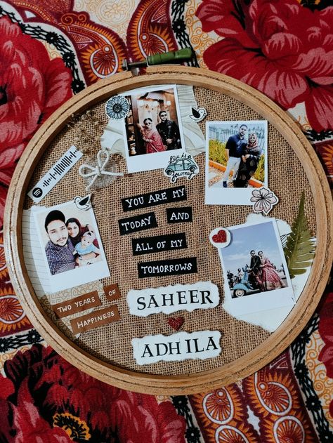 Photo Frame Crafts, Photo Gifts Diy, Hoop Frame, Diy Photo Book, Embroidery Hoop Art Diy, طابع بريدي, Bff Gifts Diy, Personalised Gifts Diy, Diy Photo Frames