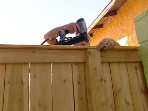 DIYNetwork.com has instructions on how to construct a professional-looking fence made with western red cedar, an eco-friendly material. Landscaping Ideas For Backyard, Fence Planning, Ideas For Backyard, Wood Fence Design, Privacy Fence Designs, Backyard Privacy, Diy Fence, Building A Fence, Cedar Fence