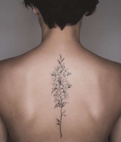 2,449 Likes, 8 Comments - Tritoan Ly | 7th Day Studio (@tritoan__seventhday) on Instagram: “Manuka branch for her first 🌿” Manuka Flower, Finger Tattoos, Blue Ink, White Ink, Lotus Flower Tattoo, Leg Tattoos, Simple Tattoos, Maple Leaf Tattoo, Colorful Flowers