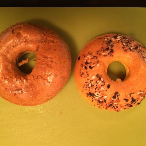 Carnivore Bagels, Carnivores Diet, Ketovore Recipes, Gaps Breakfast, Ketovore Diet, Carnivore Bread, Bear Diet, Egg Bagel, Keto Carnivore