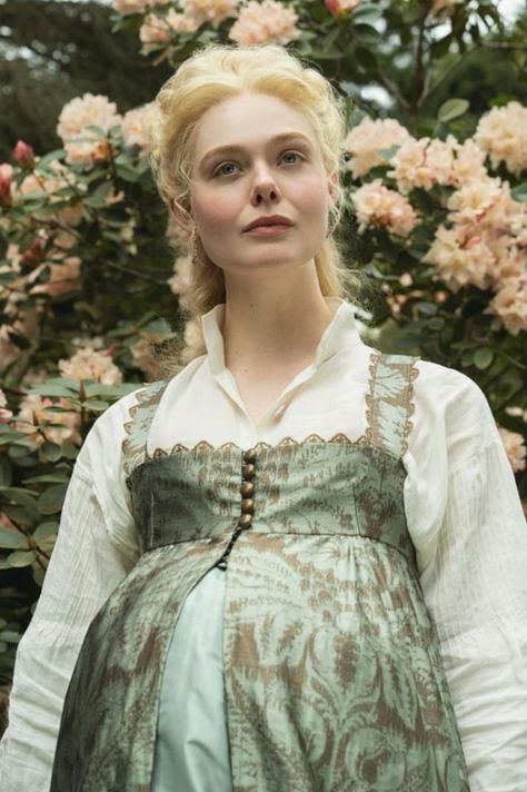 The Great Aesthetic Hulu, Catherine The Great Pregnant, The Great Pregnant, Catherine The Great Elle Fanning, The Great Elle Fanning, The Great Hulu, Ellie Fanning, Mommy Dress, Pregnancy Costumes