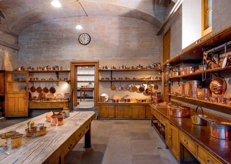 Harewood House | House & Garden Open Wall Shelves, White Open Shelves, Kitchen Eating Nook, Shifting To Hogwarts, Country Pantry, Houses In England, Old English Manor, Eating Nook, Castle Kitchens