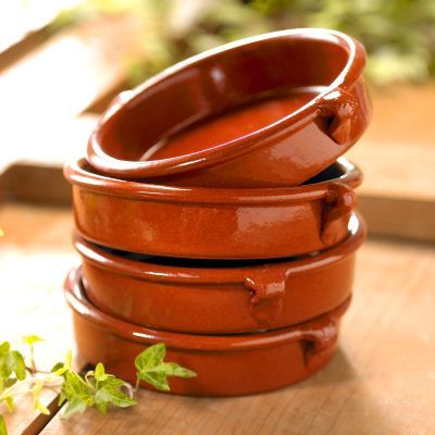 Terra Cotta Cazuelas - 6 Inches (4 Dishes) Spanish Foods, Crockery Design, Spanish Food, Fine Food, Online Food, Clay Pots, Pots And Pans, Kitchen Stuff, Terra Cotta