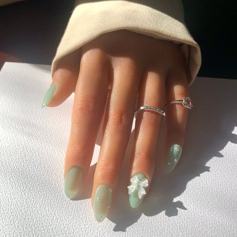 Mint Green French Nails, Clear Green Nails, Nails Green Pink, Green Jelly Nails, Jade Green Nails, Medium Short Nails, Nails Mint Green, Jelly Press On Nails, Blush Pink Nails