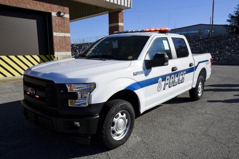 2 Car Carport, Federal Law Enforcement, Army Police, Police Truck, Old Police Cars, State Trooper, Police Chief, United States Military, Military Police