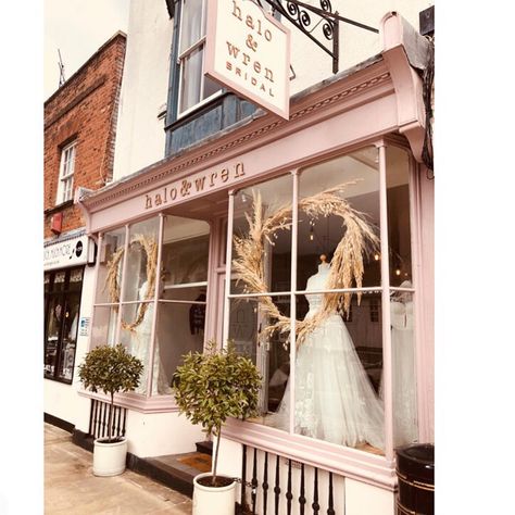 Bridal Shop Exterior Store Fronts, Bridal Shop Window Display, Bridal Shop Exterior, Boutique Shelving, Bridal Shop Interior, Boutique Store Front, Bridal Boutique Interior, Glass Entrance Doors, Luxe Aesthetic