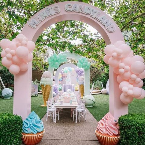 Catch My Party: party ideas (@catchmyparty) • Instagram photos and videos 5th Birthday Tea Party Ideas, Tea Party Ideas, Kids Tea Party, Birthday Tea Party, Afternoon Tea Party, Tea Party Birthday, Party Party, Holiday Gathering, Catch My Party