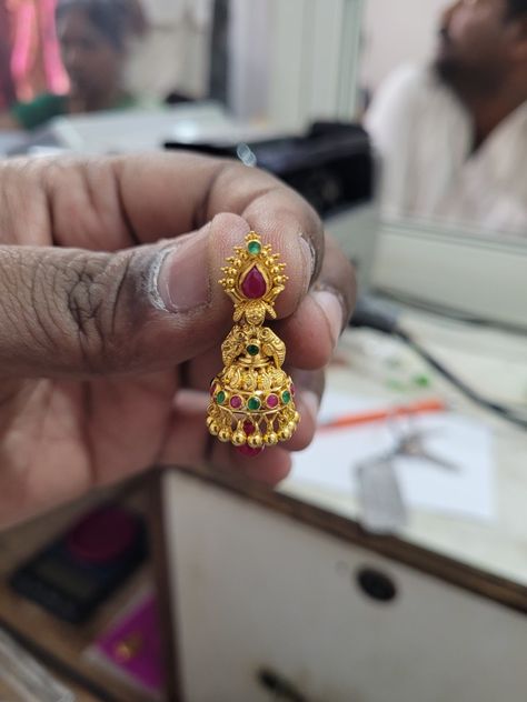 5 Gram Gold Jumkas, Light Weight Gold Buttalu, Gold Buttalu, Gold Jhumkas, Latest Earrings Design, Chand Bali, Gold Earrings For Kids, Wedding Jewellery Designs, Bridal Jewelry Sets Brides