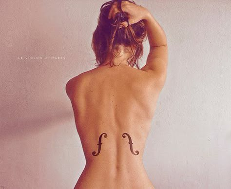 Cello!    Tattoo I'm getting in a few weeks <3 Cello Tattoo, Violin Tattoo, Musician Tattoo, Cello Art, Music Inspired Fashion, Ray Tattoo, Tatoo Inspiration, Life Drawing Reference, White Ink Tattoo