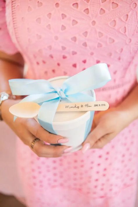 "She's Been Scooped Up" Bridal Shower Gold Bridal Shower Ideas, Diy Ice Cream Bar, Ice Cream Party Theme, Bridal Shower Gifts For Bride, Bridal Shower Inspo, Wedding Shower Themes, Ice Cream Bar, Themed Bridal Shower, Ice Cream Theme