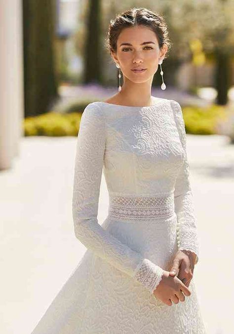 Tailored Wedding Dress, Collection Couture, Wedding Dresses Photos, Sleeve Wedding Dress, A Wedding Dress, Wedding Dress Couture, Long Sleeve Wedding, Modest Wedding Dresses, Elegant Wedding Dress