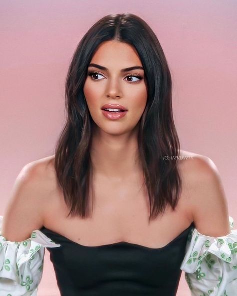 🦋✨ Pinterest : @taelarshenell ✨🦋 Kendall Jenner Hair Short, Kendall Jenner Brown Hair, Kendall Jenner Hair Color, Kendall Jenner Haircut, Kendall Jenner Short Hair, Kendall Jenner Hair, Stile Kendall Jenner, Jenner Hair, Vlasové Trendy